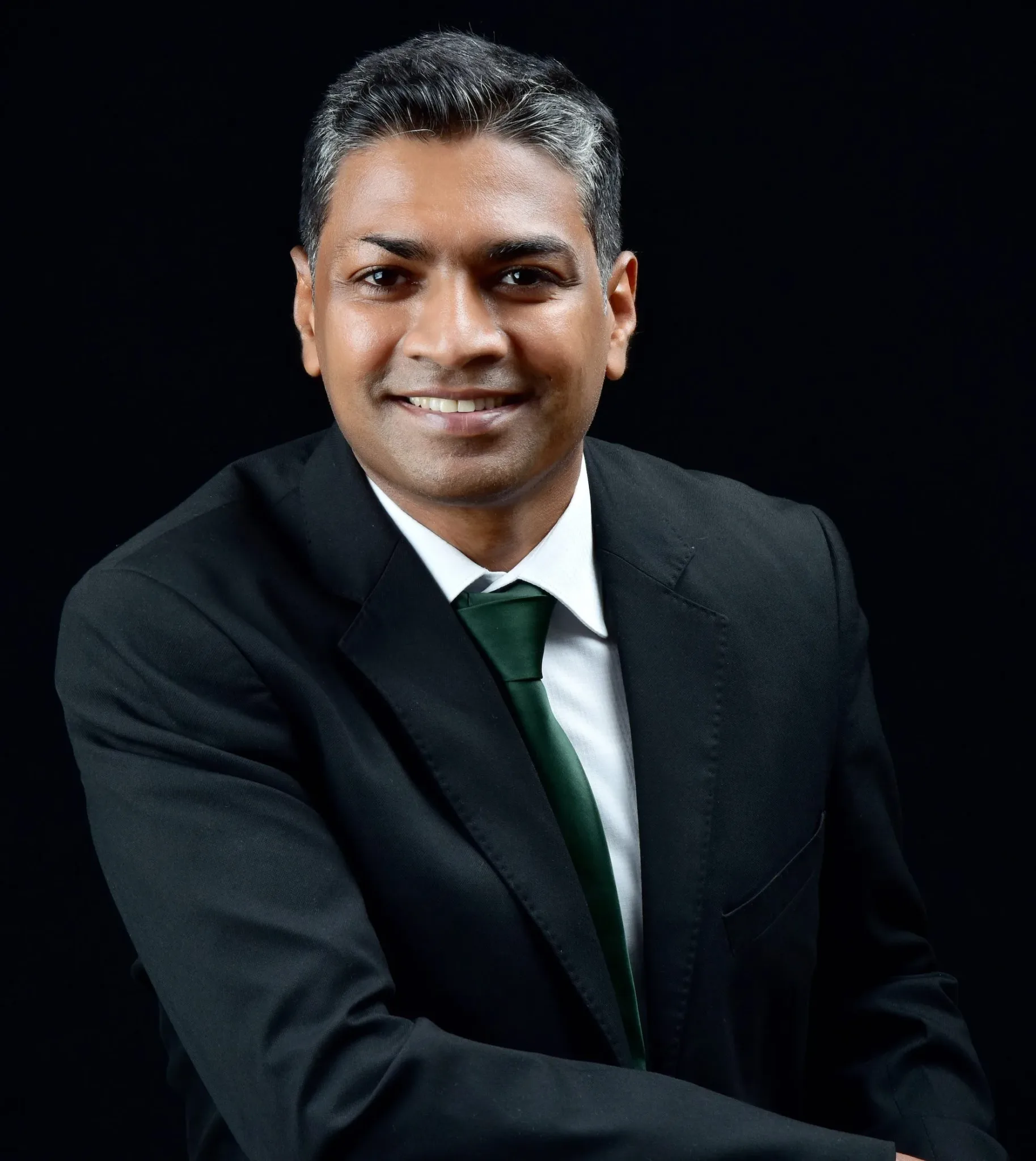 Picture of Pastor Shine Thomas